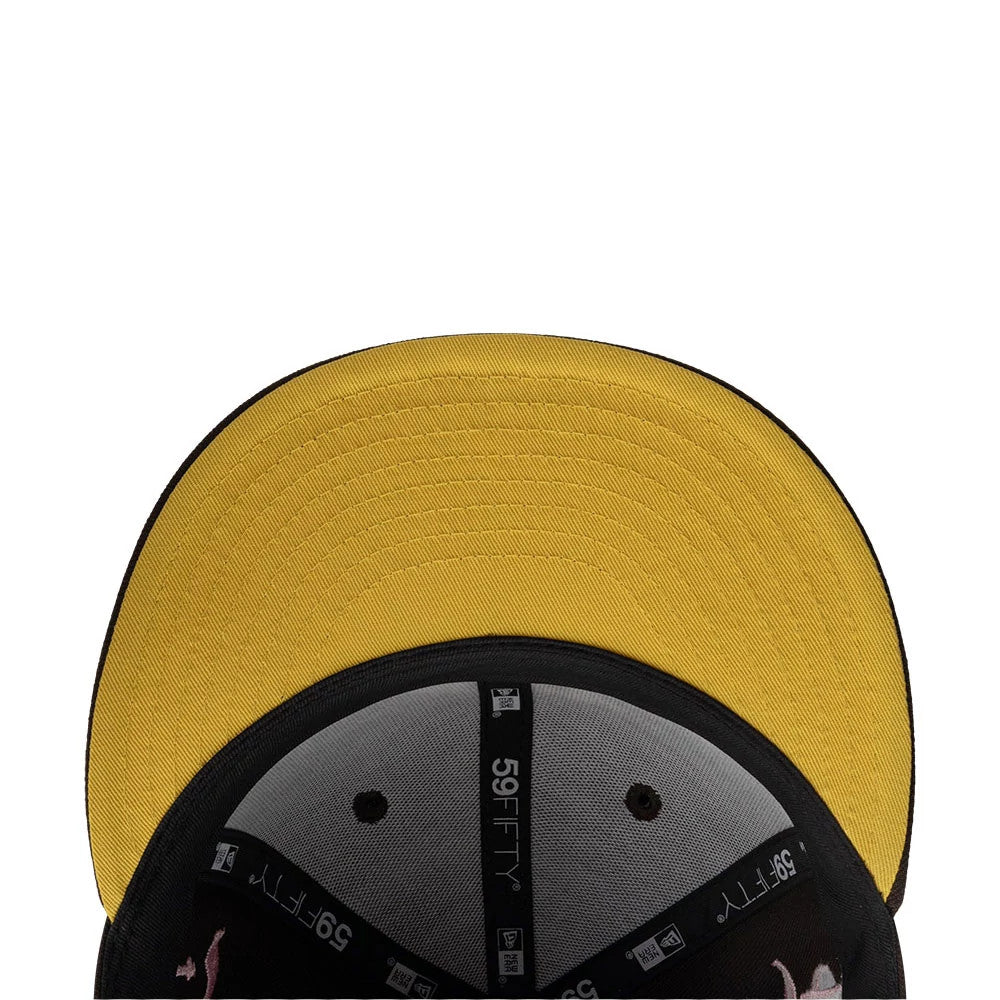 Pictured is this Mora Lo Mismo De Siempre 59FIFTY Fitted cap in dark brown. 2