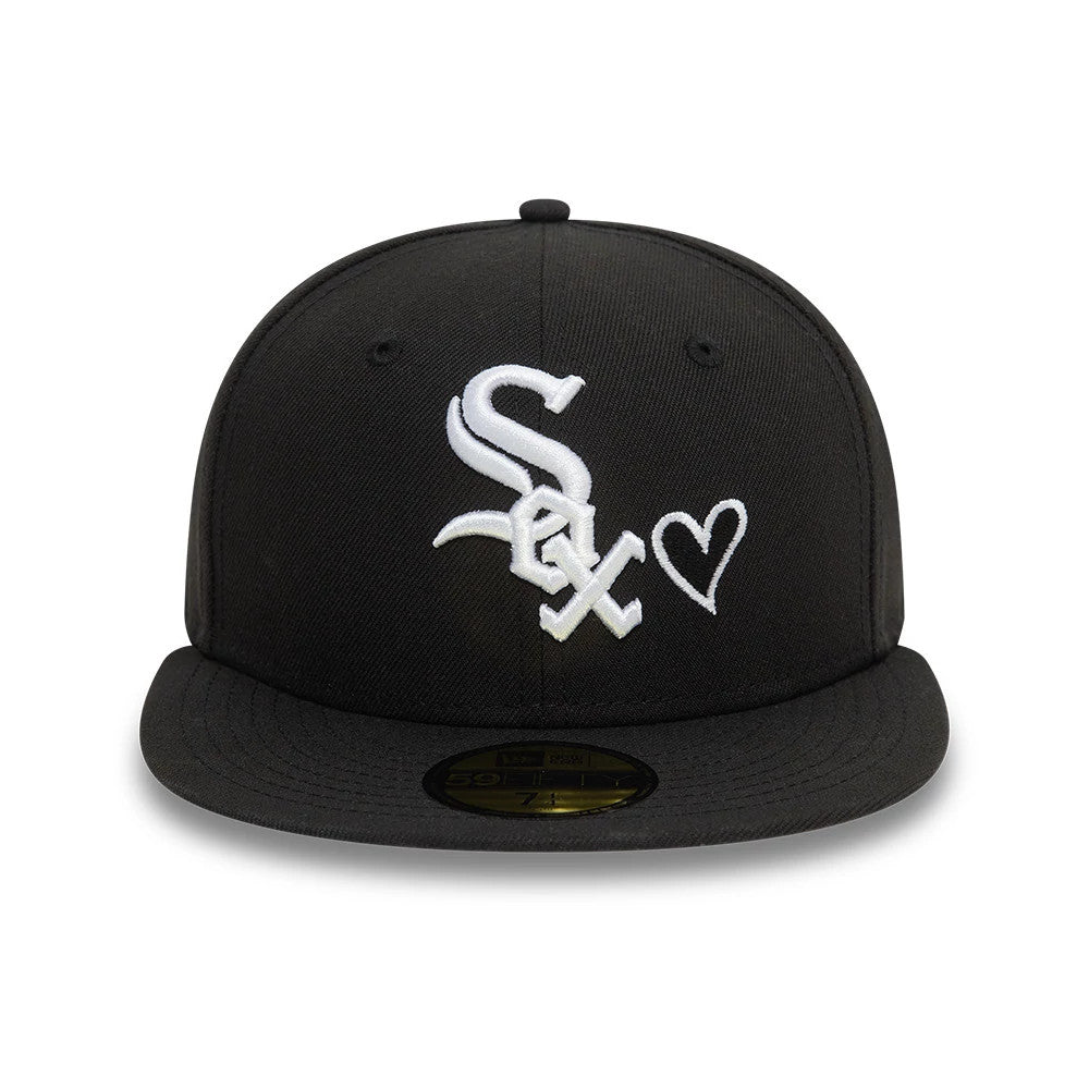Pictured is this MLB Heart Icon Chicago White Sox 59FIFTY Fitted cap in black. 3