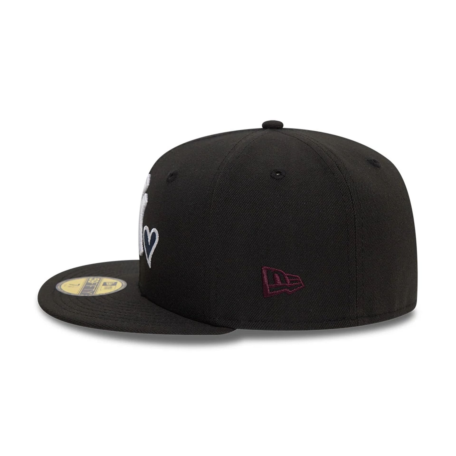 Pictured is this MLB Heart Icon New York Yankees 59FIFTY Fitted cap in black. 6