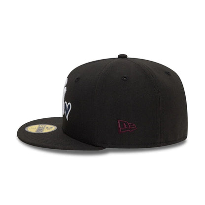 Pictured is this MLB Heart Icon New York Yankees 59FIFTY Fitted cap in black. 6