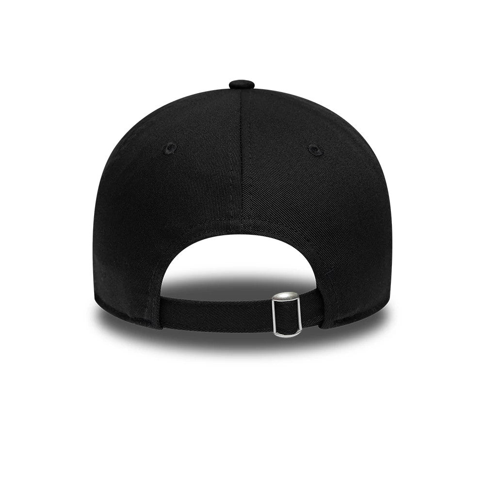 Williams Alex Albon Black New Era 9TWENTY Adjustable Cap, rear view showing the unstructured black crown with a fabric strap and silver buckle for size adjustment, completed by a top button and matching black eyelets.