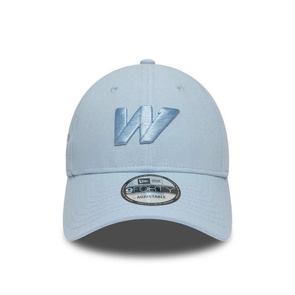 Williams New Wave Linen Pastel Blue New Era 9FORTY Adjustable Cap, front view showing a large raised W logo embroidered centrally on the structured pastel blue crown, with a curved pastel blue visor and a 9FORTY size sticker.