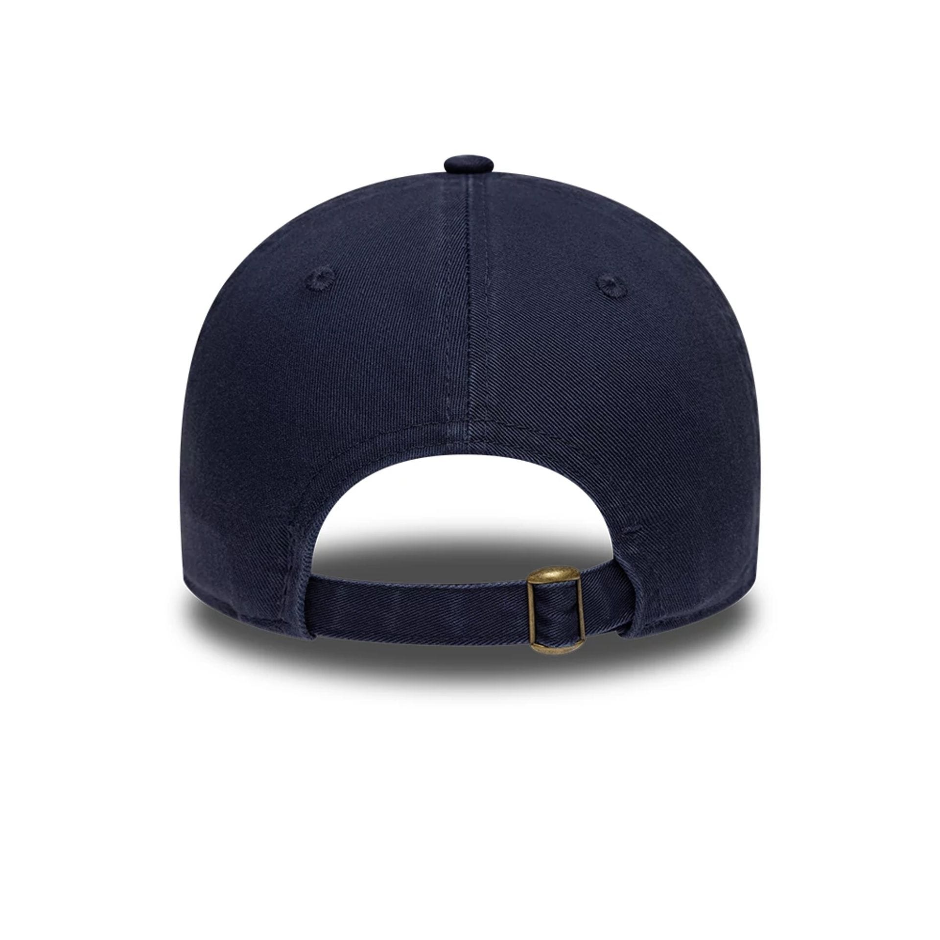 Pictured is this Traditional Washed Atlassian Williams F1 Team 9TWENTY cap in navy. 5