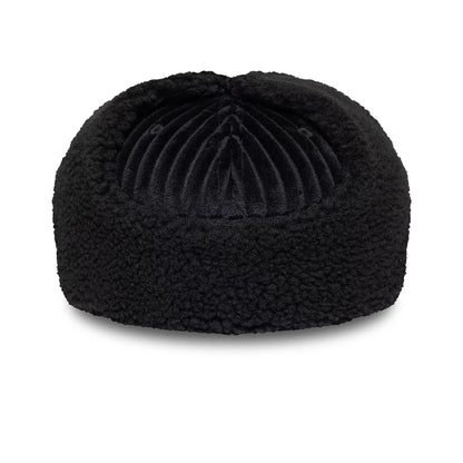 Pictured is this Mains X New Era Cord Dogear 59FIFTY Fitted cap in black. 6