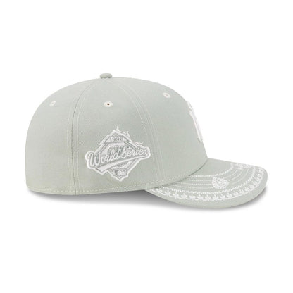 Pictured is this MLB Fathers Day New York Yankees 59FIFTY Fitted cap in pastel green. 5