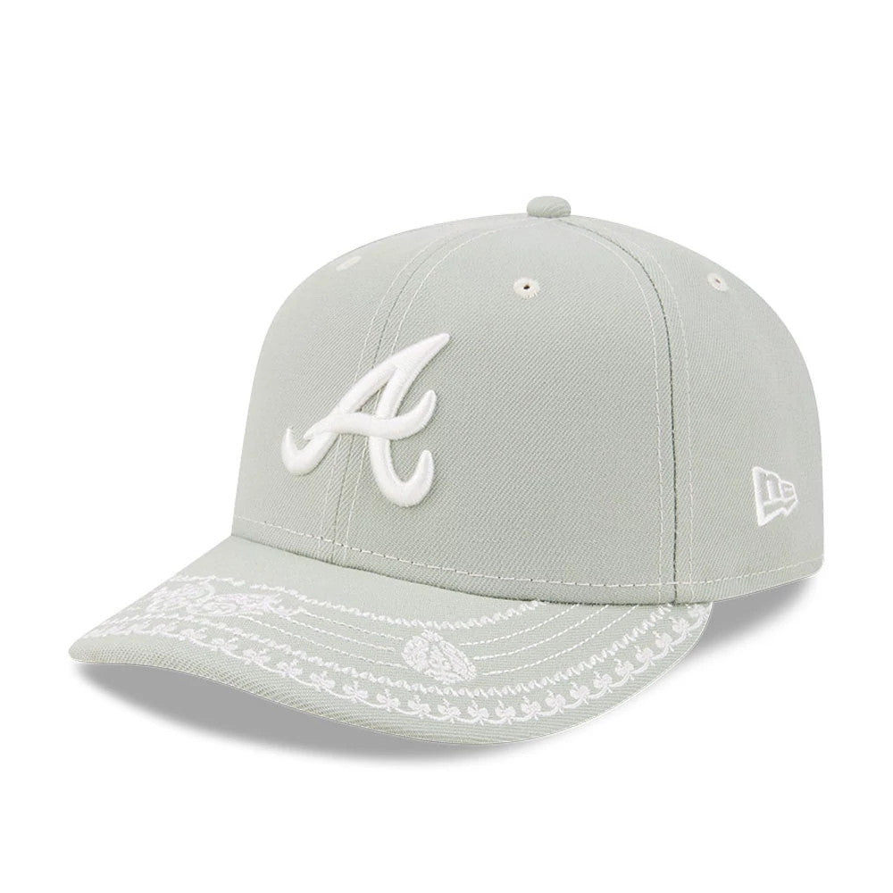 Pictured is this MLB Fathers Day Atlanta Braves 59FIFTY Fitted cap in pastel green. 4