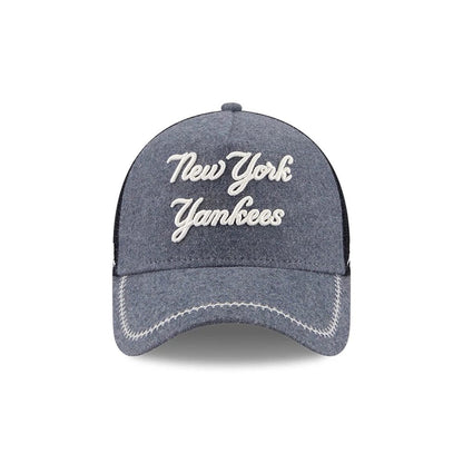 Pictured is this MLB Fathers Day New York Yankees 9FORTY A-Frame Trucker Adjustable cap in navy. 3