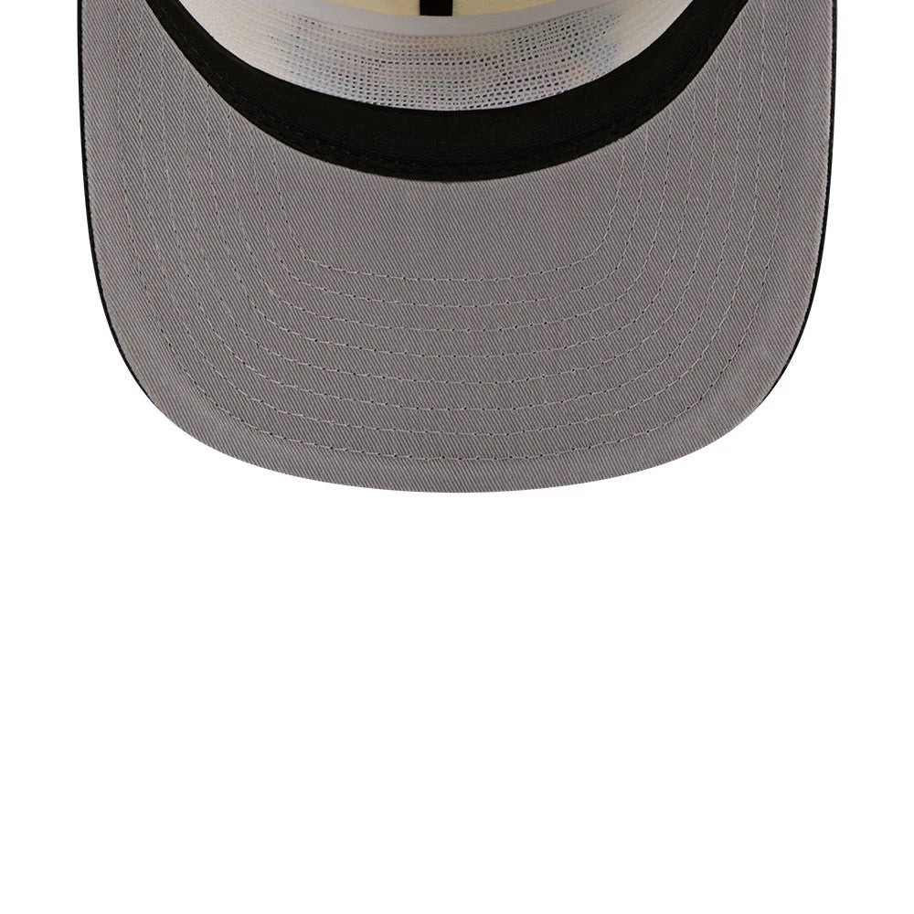 Pictured is this NBA Hardwood Classic Chicago Bulls 19TWENTY Adjustable cap in cream & black. 2
