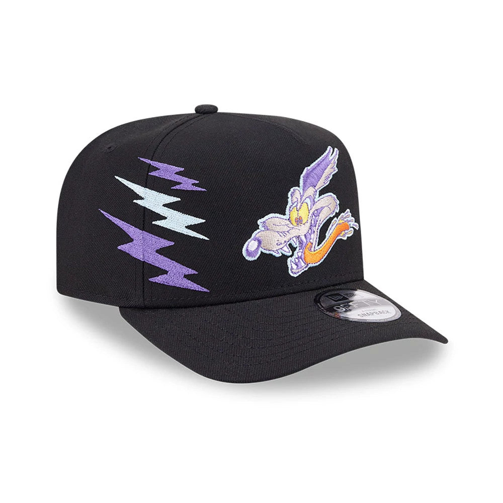 Pictured is this Looney Tunes Wile E Coyote 9FIFTY A-Frame Snapback Adjustable cap in black. 4