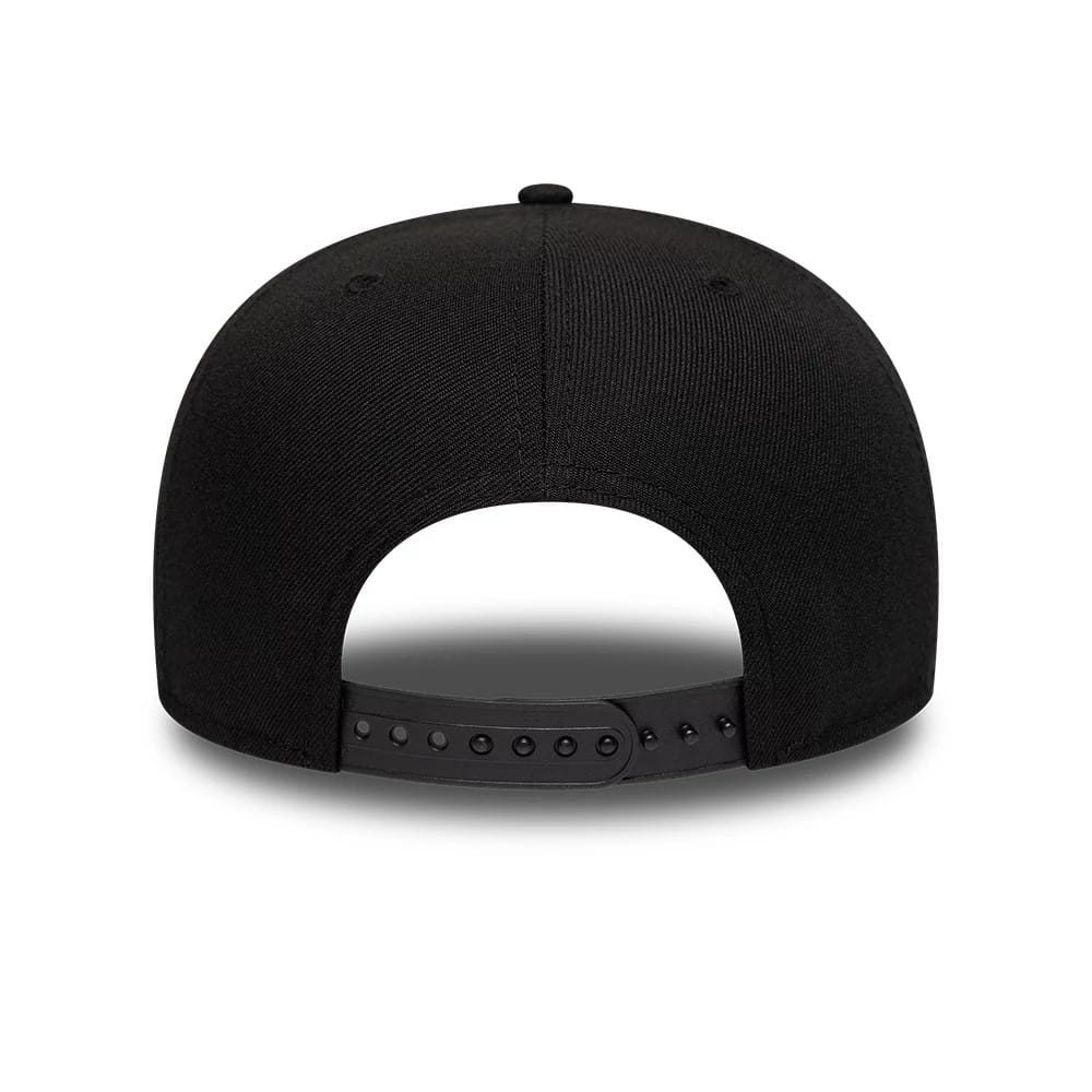 Pictured is this Looney Tunes Bugs & Daffy 9FIFTY A-Frame Snapback Adjustable cap in black. 7