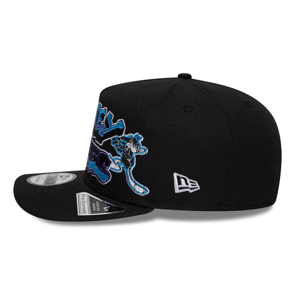 Pictured is this Looney Tunes Bugs & Daffy 9FIFTY A-Frame Snapback Adjustable cap in black. 5