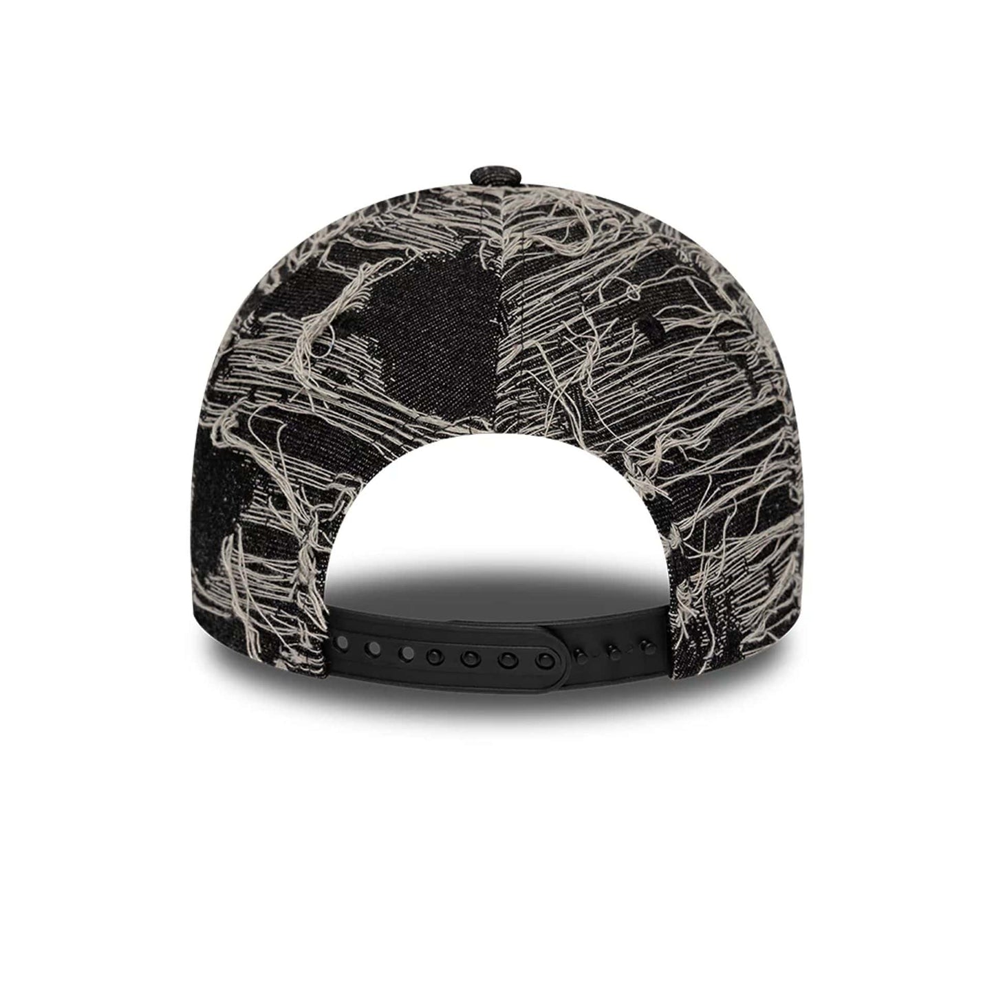 Pictured is this MLB Distressed Denim New York Yankees 9FORTY E-Frame Adjustable cap in black. 4