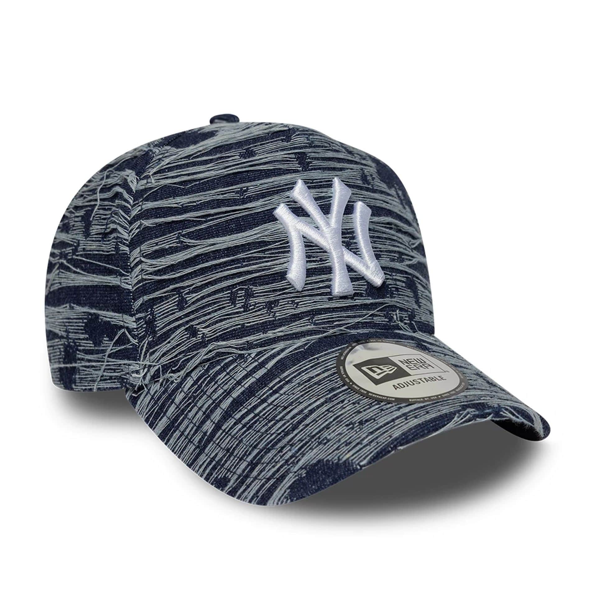 Pictured is this MLB Distressed Denim New York Yankees 9FORTY E-Frame Adjustable cap in navy. 3
