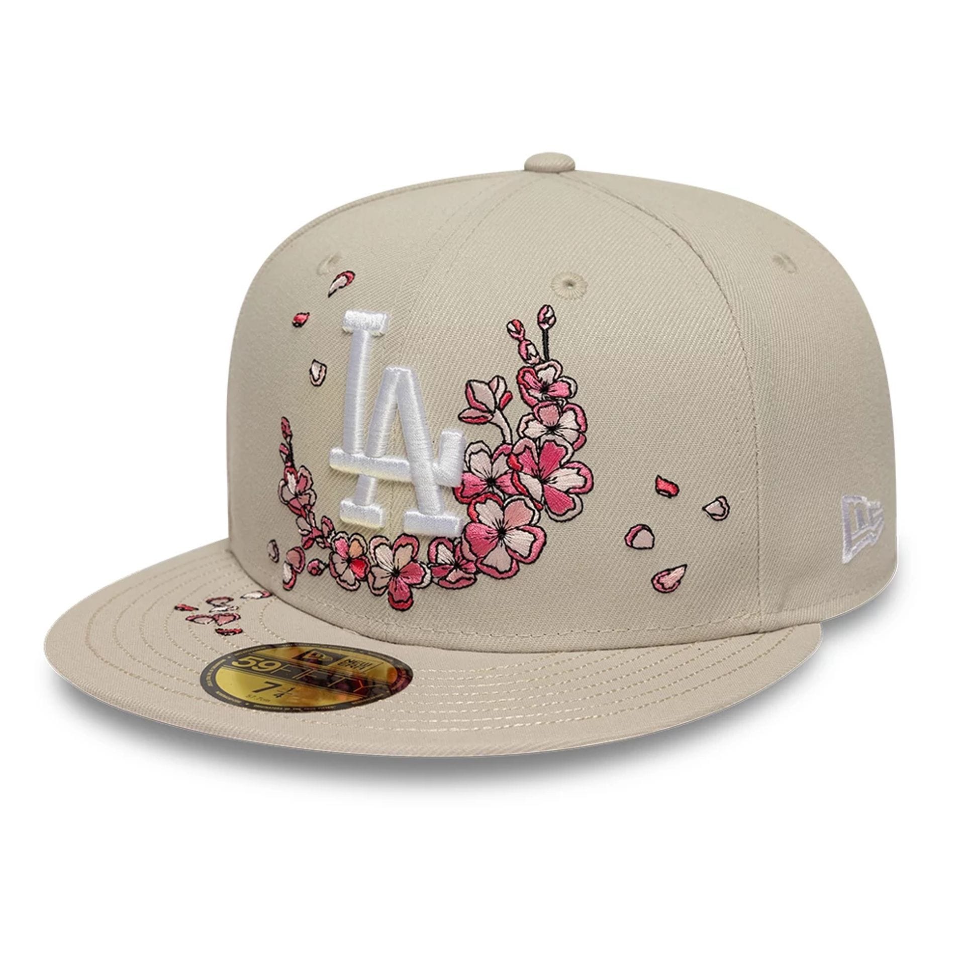 Pictured is this MLB Cherry Blossom LA Dodgers 59FIFTY Fitted cap in Cream. 1