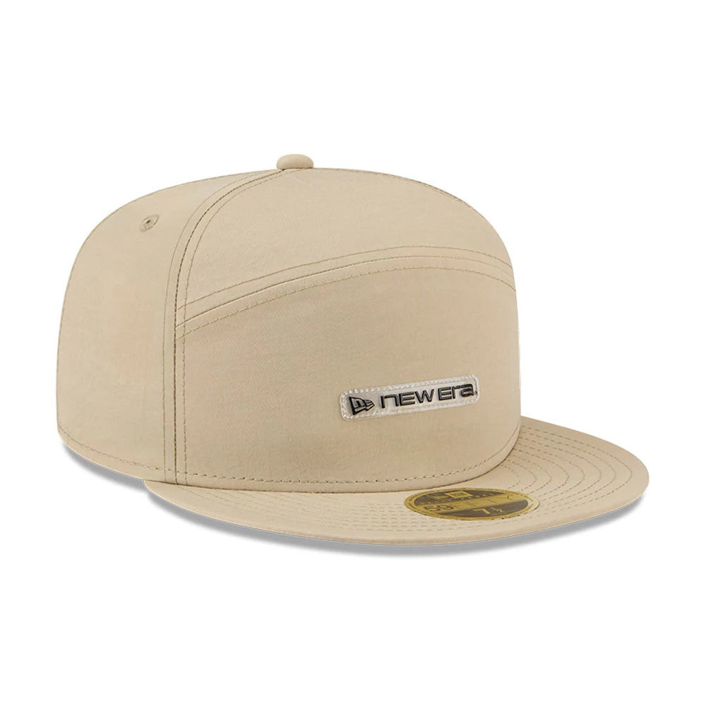 Pictured is this New Era 59FIFTY Day Split Panel 59FIFTY Fitted cap in Cream. 4