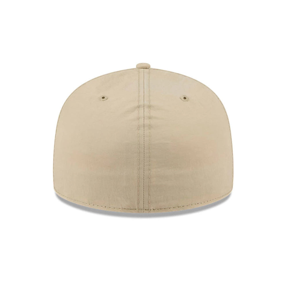 Pictured is this New Era 59FIFTY Day Split Panel 59FIFTY Fitted cap in Cream. 6
