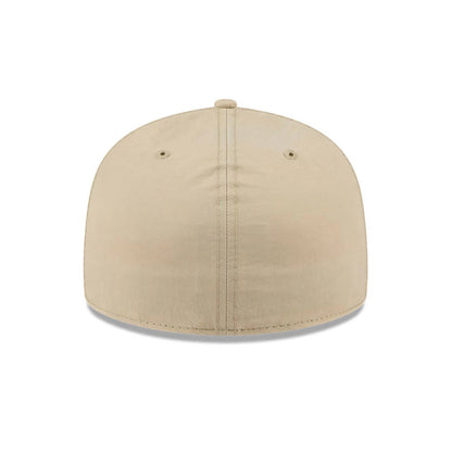 Pictured is this New Era 59FIFTY Day Split Panel 59FIFTY Fitted cap in Cream. 6