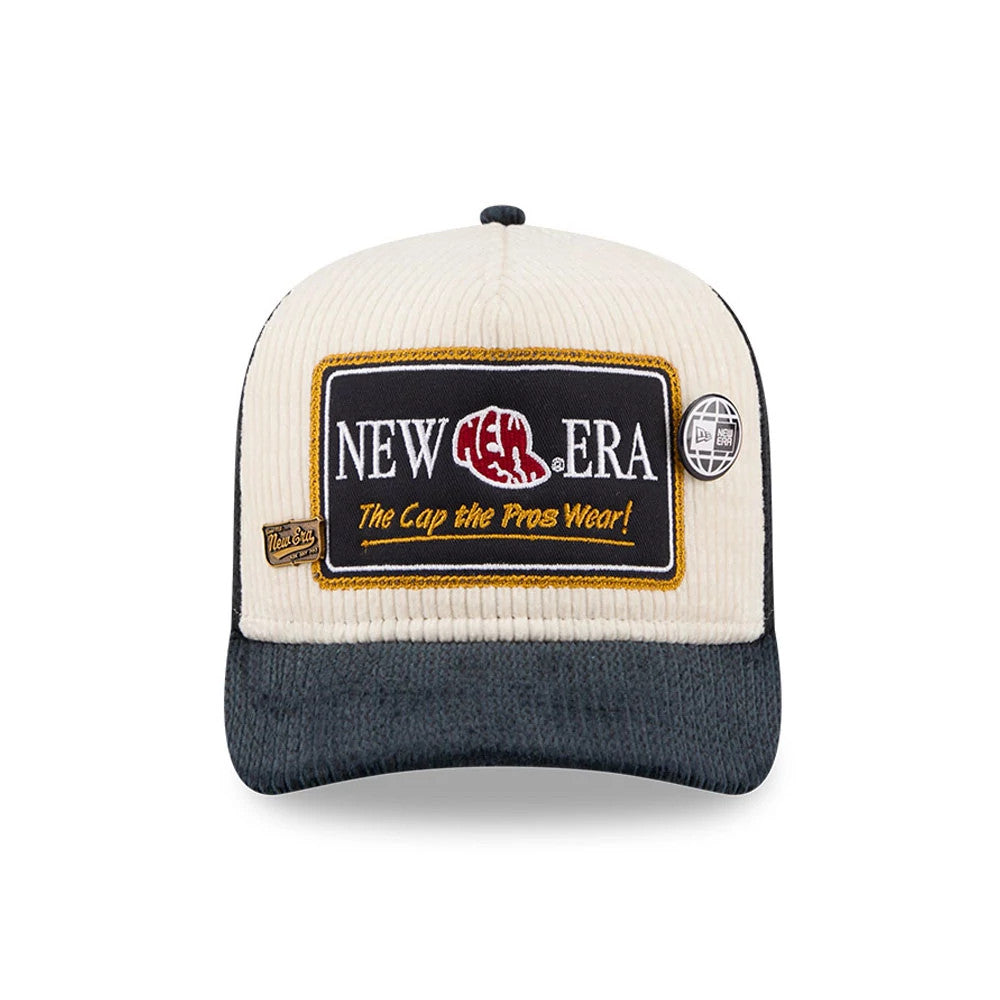 Pictured is this New Era 59FIFTY Day 59FIFTY A-Frame Fitted cap in navy. 3