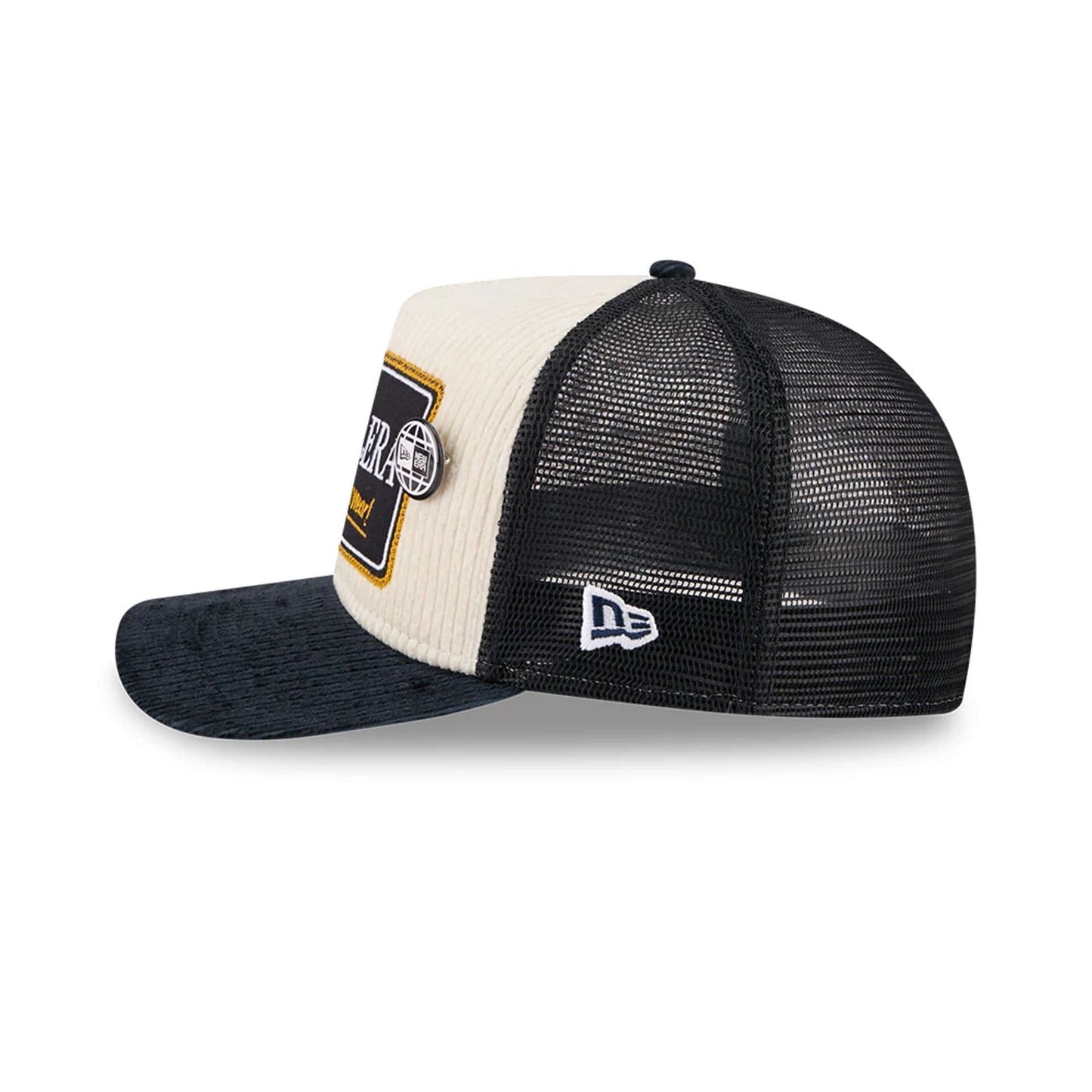 Pictured is this New Era 59FIFTY Day 59FIFTY A-Frame Fitted cap in navy. 5
