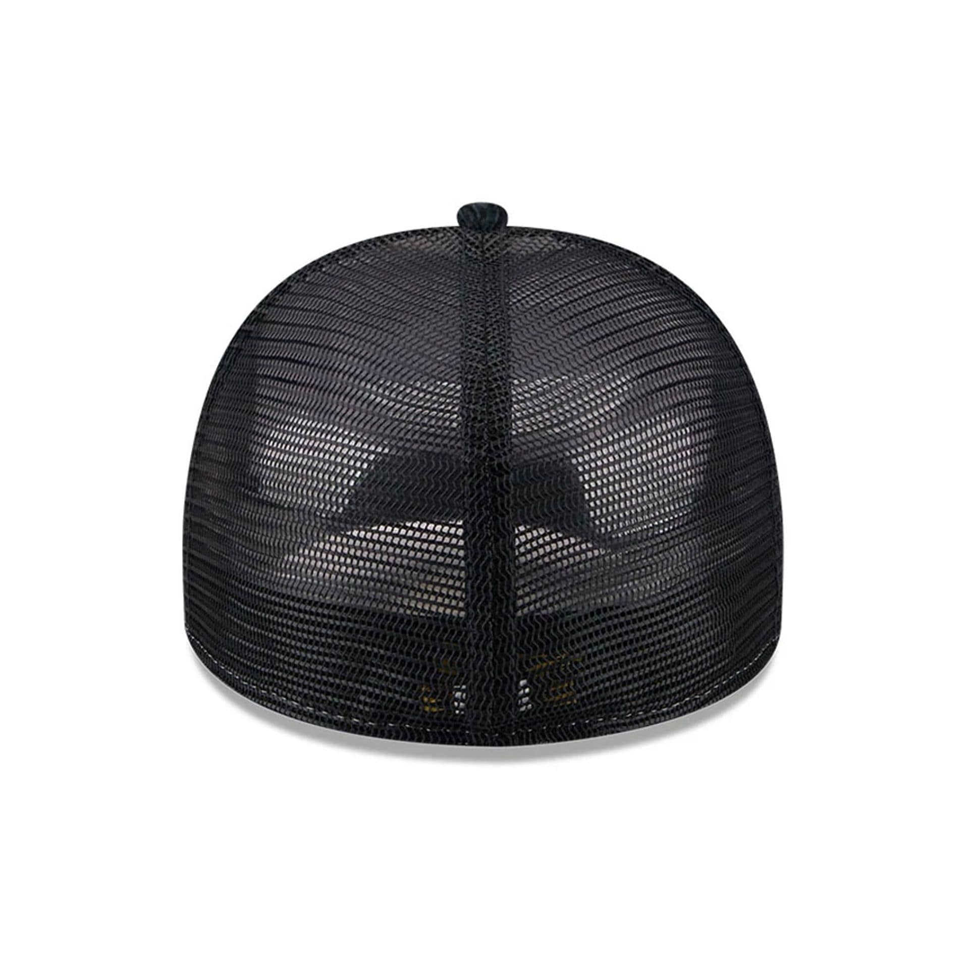 Pictured is this New Era 59FIFTY Day 59FIFTY A-Frame Fitted cap in navy. 7