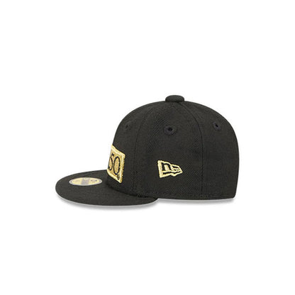 Pictured is this New Era 59FIFTY Day Mini 59FIFTY Fitted cap in black. 4