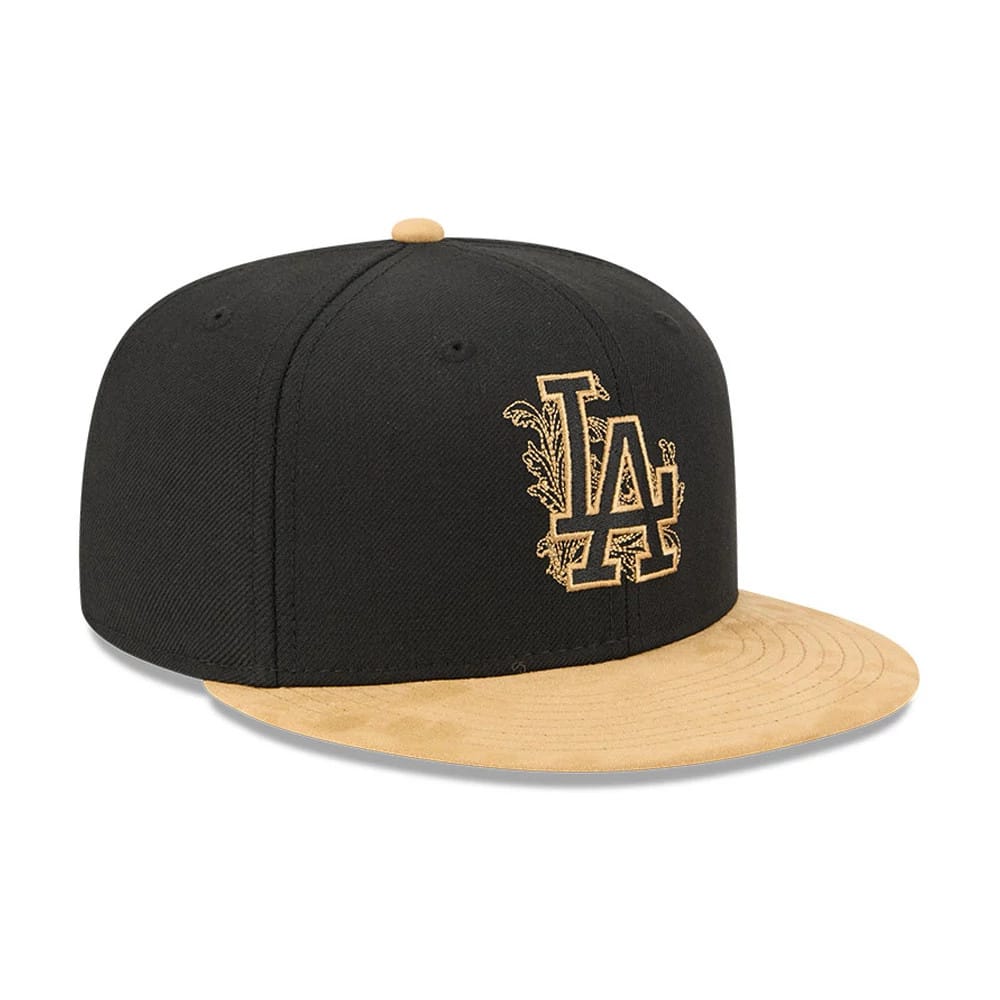 Pictured is this MLB 59FIFTY Day Fauna LA Dodgers 59FIFTY Fitted cap in black. 4