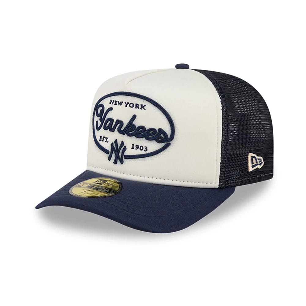 Pictured is this MLB 59FIFTY Day New York Yankees 59FIFTY A-Frame Fitted cap in navy. 1