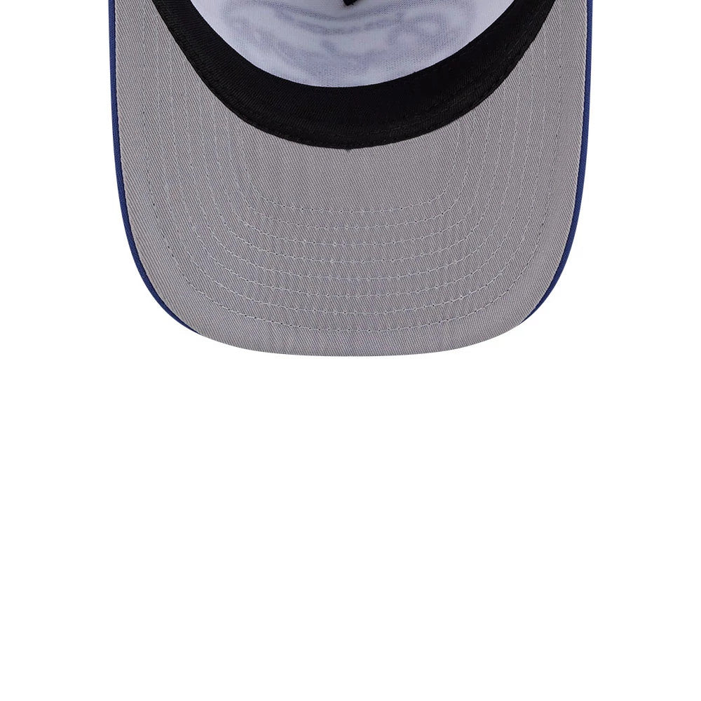 Pictured is this MLB 59FIFTY Day LA Dodgers 59FIFTY A-Frame Fitted cap in dark blue. 2