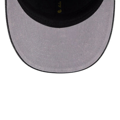 Pictured is this NBA 59FIFTY Day New York Knicks Low Profile 59FIFTY Fitted cap in black. 2