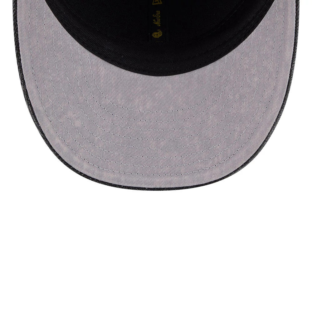 Pictured is this MLB 59FIFTY Day Chicago White Sox Low Profile 59FIFTY Fitted cap in black. 2