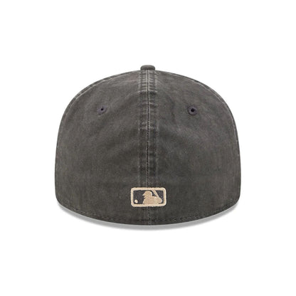 Pictured is this MLB 59FIFTY Day LA Dodgers Retro Crown 59FIFTY Fitted cap in black. 7
