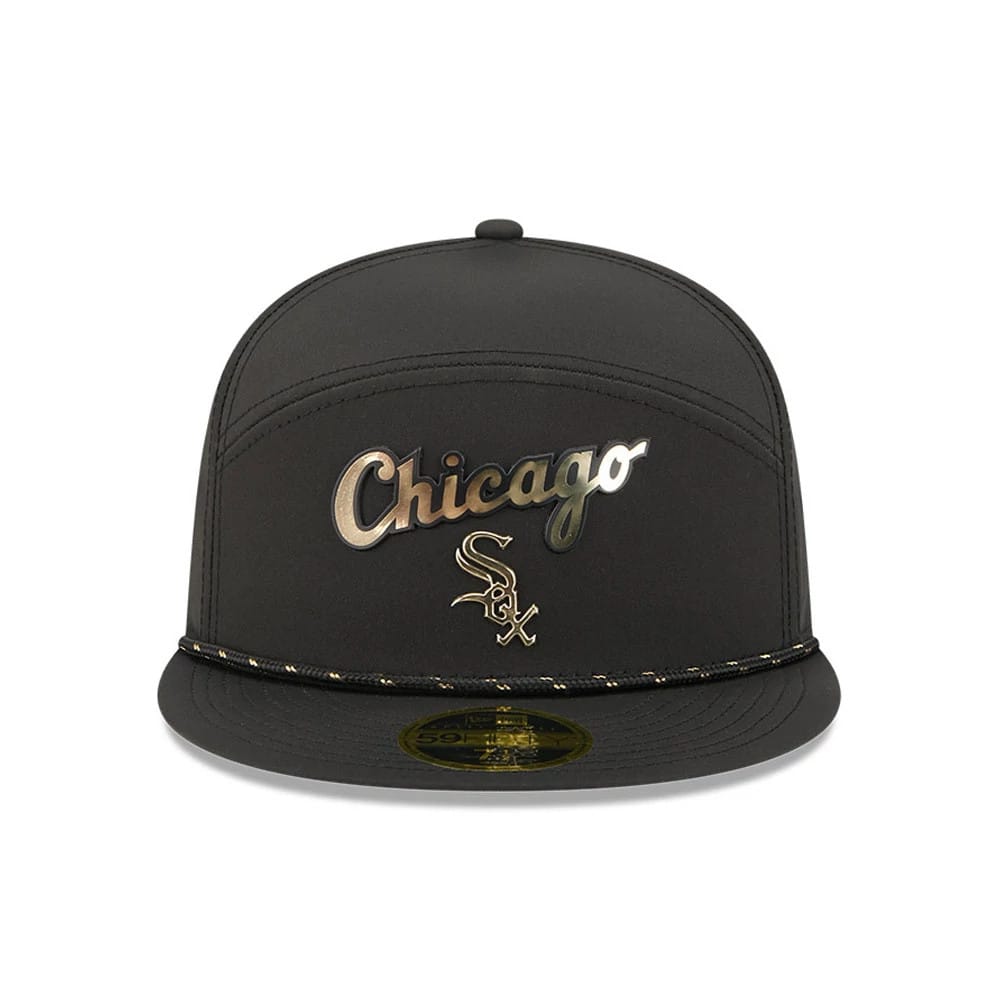 Pictured is this MLB 59FIFTY Day Chicago White Sox Split Panel 59FIFTY Fitted cap in black. 3