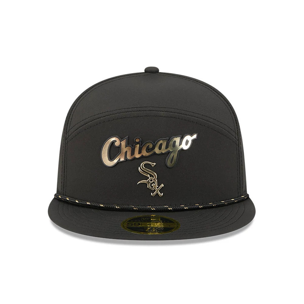 Pictured is this MLB 59FIFTY Day Chicago White Sox Split Panel 59FIFTY Fitted cap in black. 3
