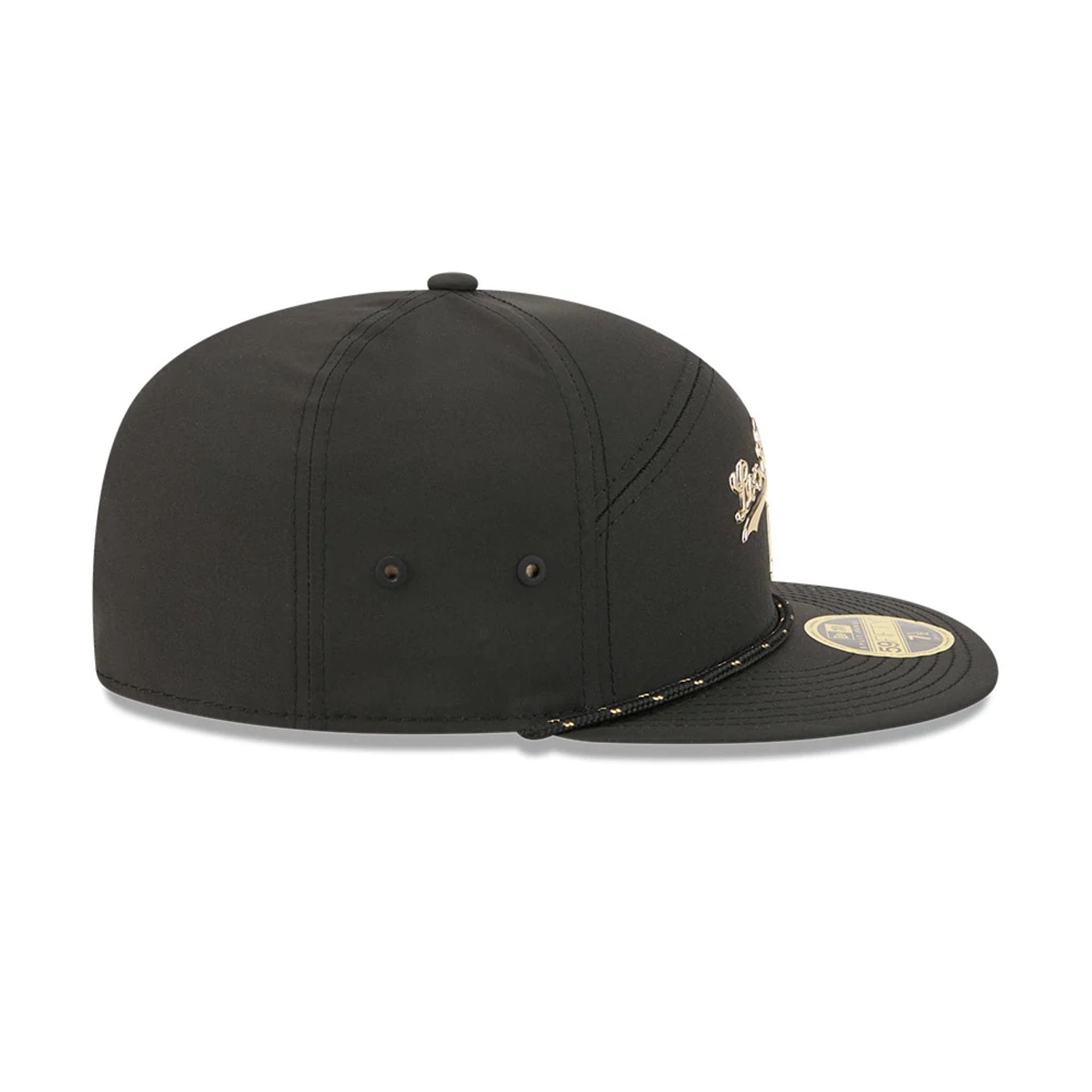 Pictured is this MLB 59FIFTY Day LA Dodgers Split Panel 59FIFTY Fitted cap in black. 6