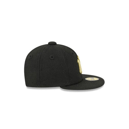 Pictured is this MLB 59FIFTY Day New York Yankees Mini 59FIFTY Fitted cap in black. 5