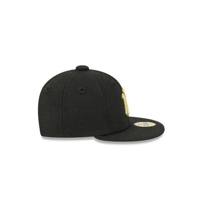 Pictured is this MLB 59FIFTY Day New York Yankees Mini 59FIFTY Fitted cap in black. 5