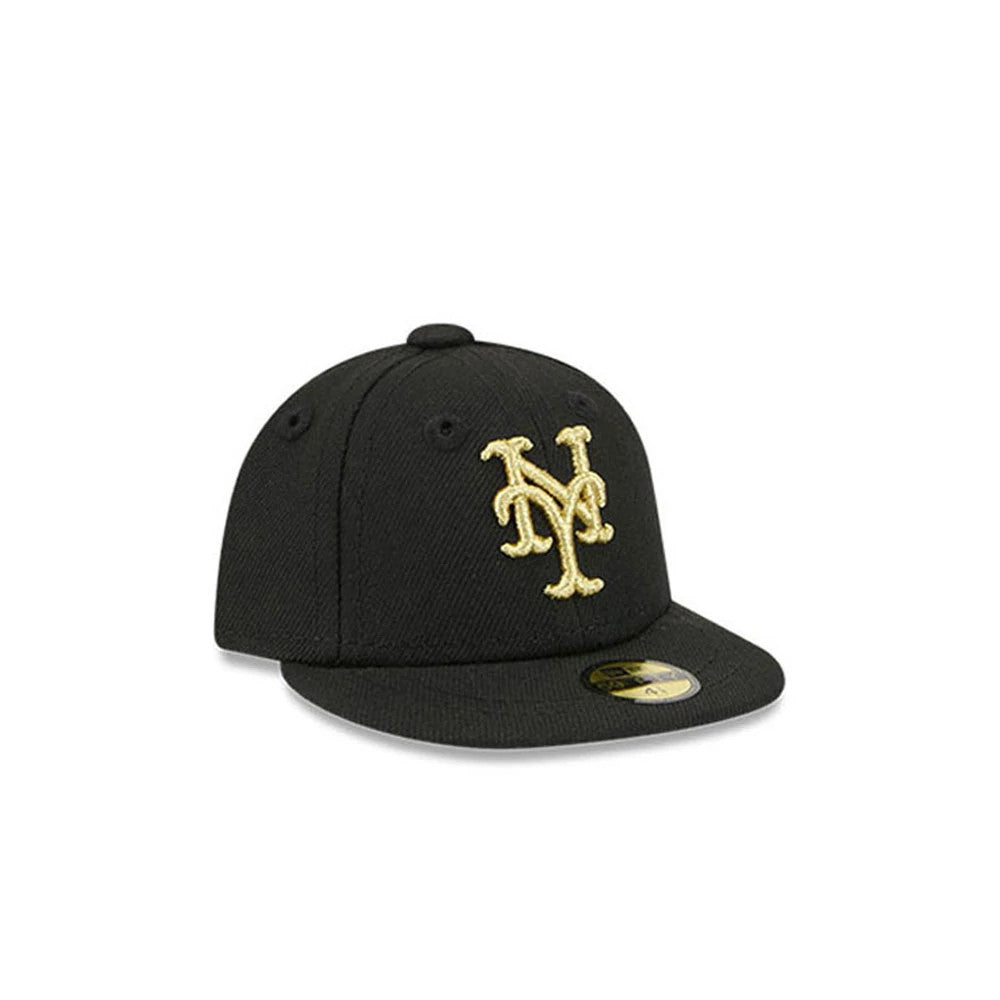 Pictured is this MLB 59FIFTY Day New York Mets Mini 59FIFTY Fitted cap in black. 3