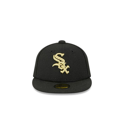 Pictured is this MLB 59FIFTY Day Chicago White Sox Mini 59FIFTY Fitted cap in black. 2