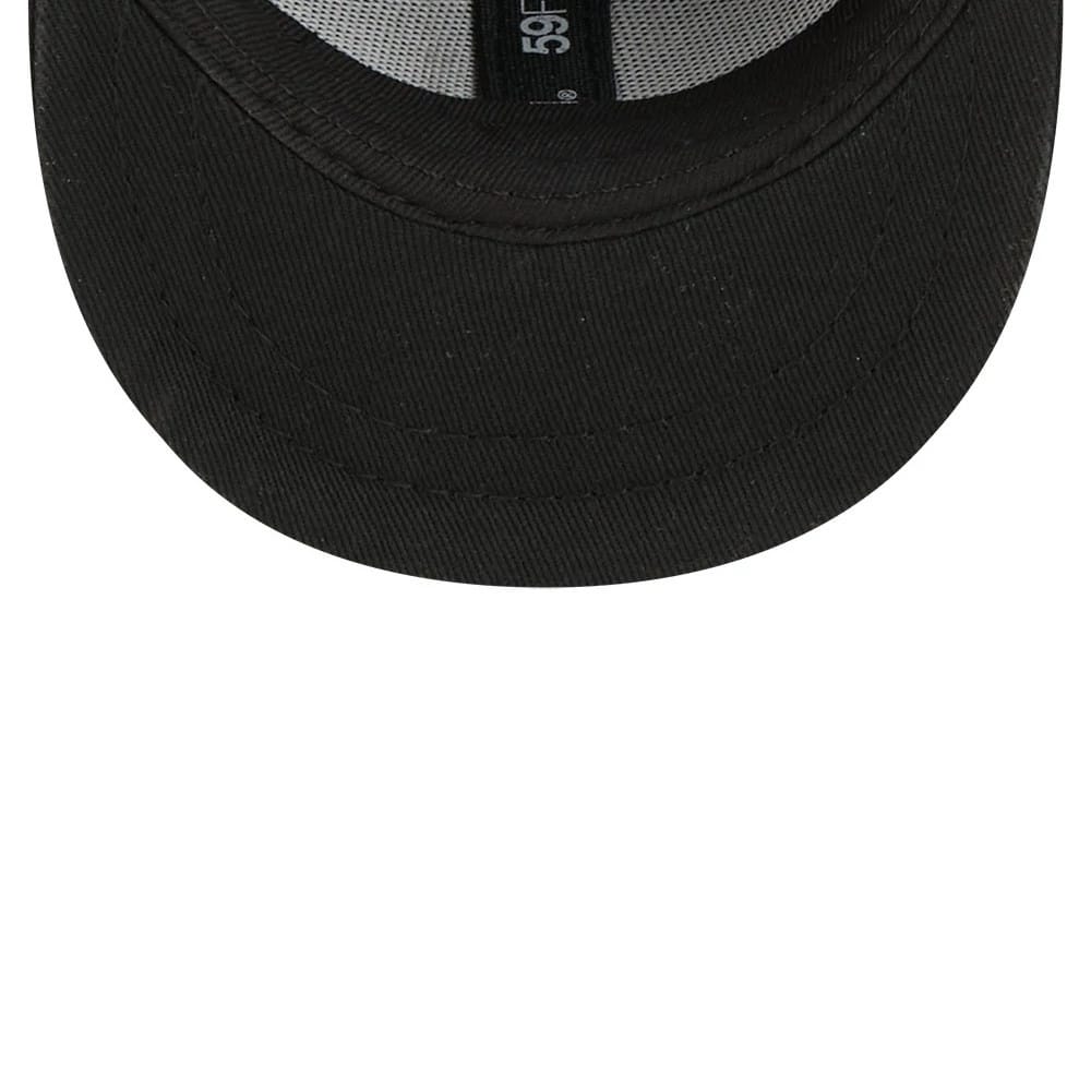 Pictured is this MLB 59FIFTY Day Chicago White Sox Mini 59FIFTY Fitted cap in black. 7