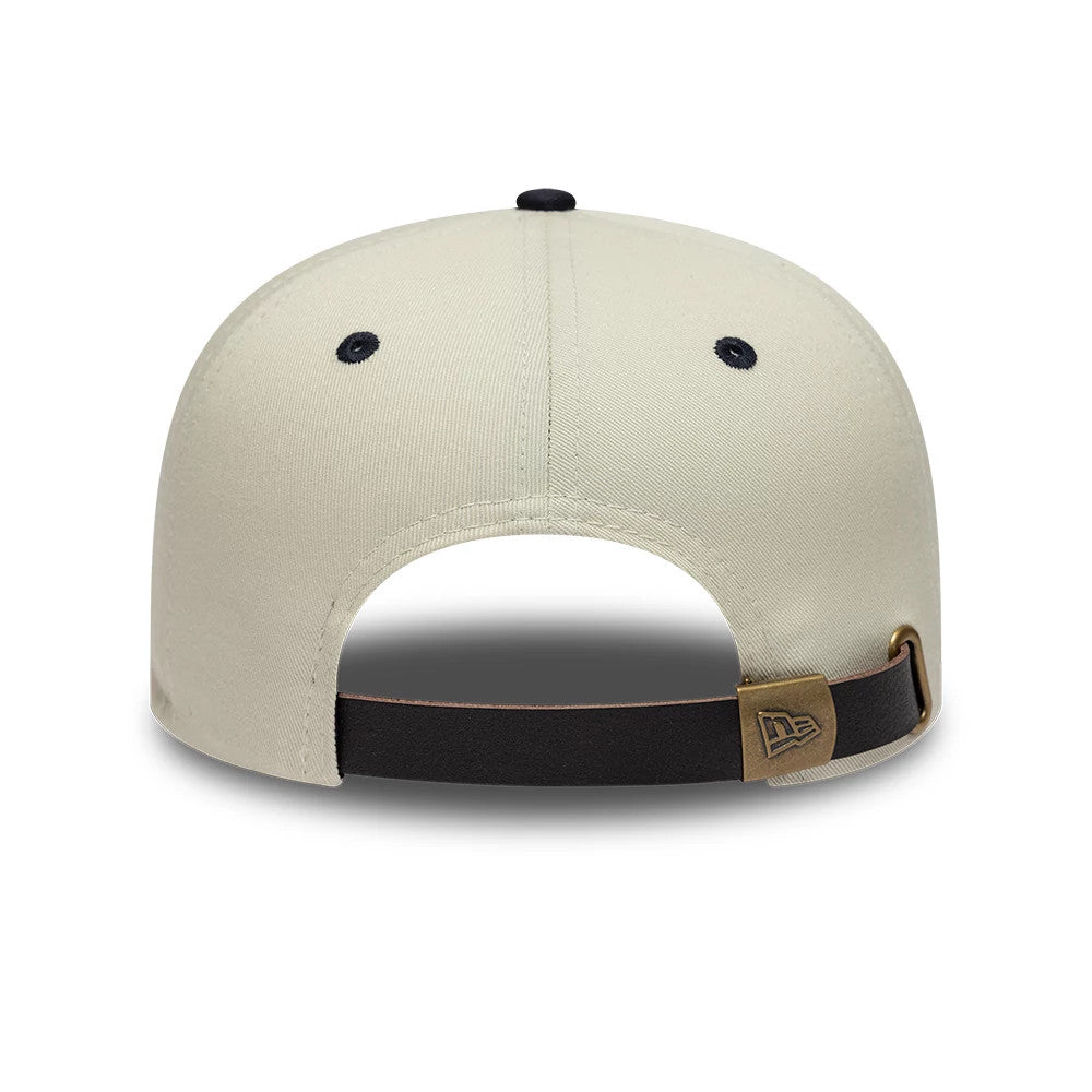 Pictured is this MLB New York Yankees Retro Crown 9FIFTY cap in light beige & navy. 2