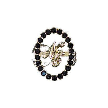 Pictured is this New Era 59FIFTY Day Diamond Catch Closure Pin Badge in black. 1