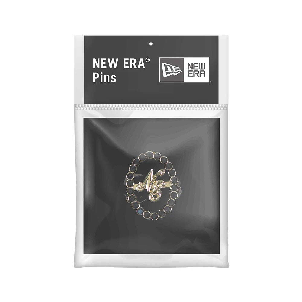 Pictured is this New Era 59FIFTY Day Diamond Catch Closure Pin Badge in black. 3