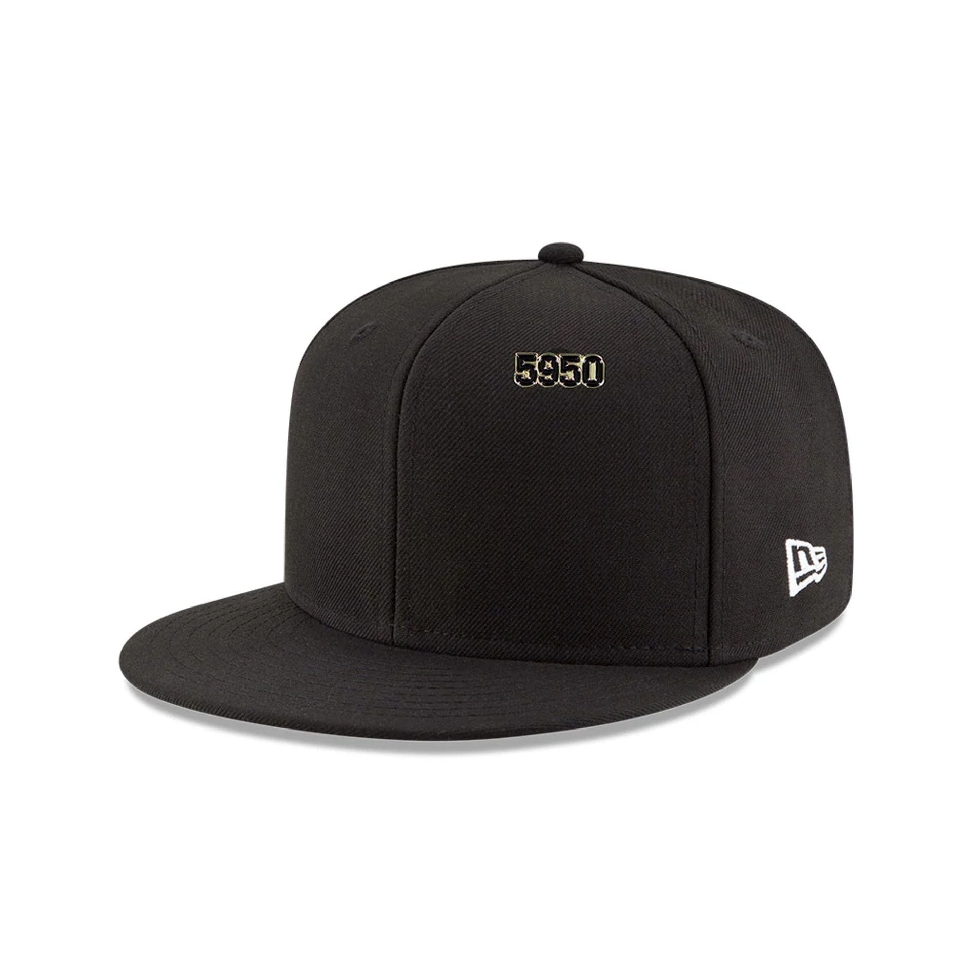 Pictured is this New Era 59FIFTY Day 5950 Pin Badge in black. 2