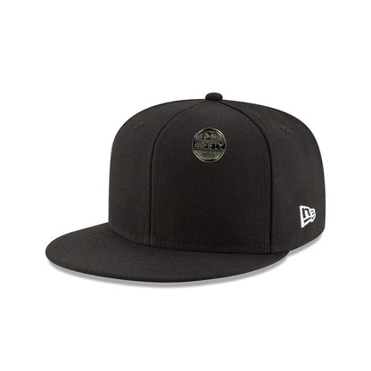 Pictured is this New Era 59FIFTY Day 3 Pack Pin Badge in black. 3