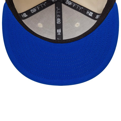 Pictured is this MLB League Essential New York Yankees 59FIFTY Fitted cap in blue. 5