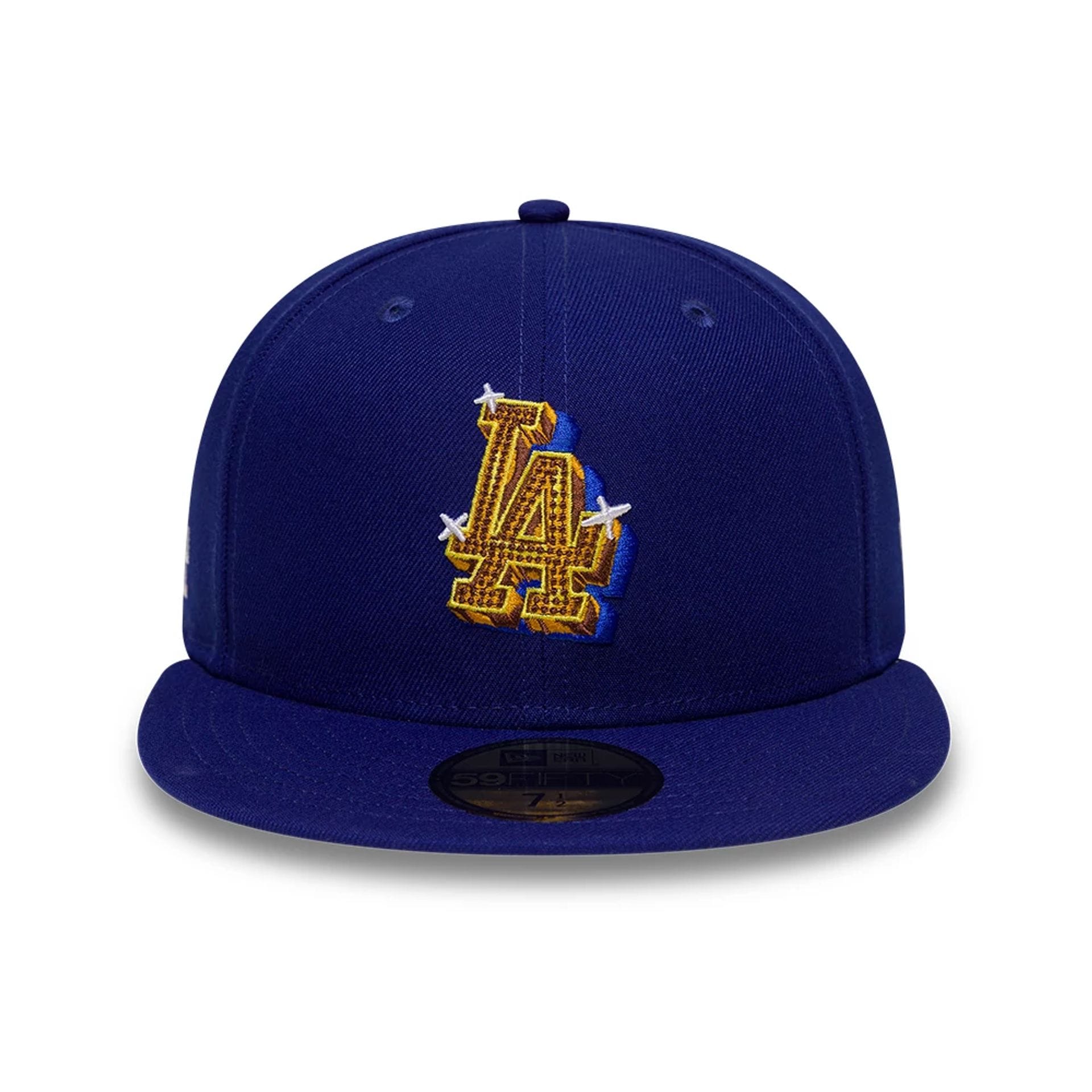 Pictured is this MLB Emblem LA Dodgers 59FIFTY Fitted cap in dark blue. 3