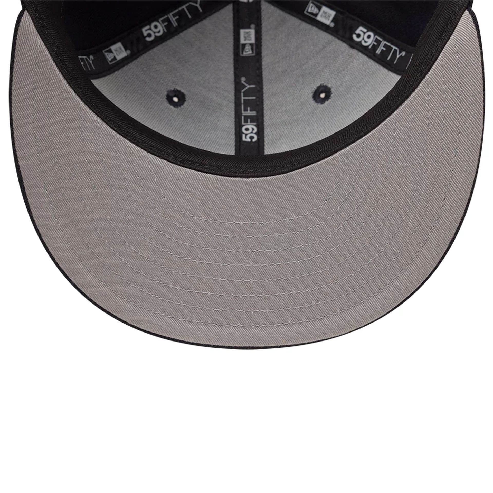 Pictured is this MLB Emblem Detroit Tigers 59FIFTY Fitted cap in navy. 2
