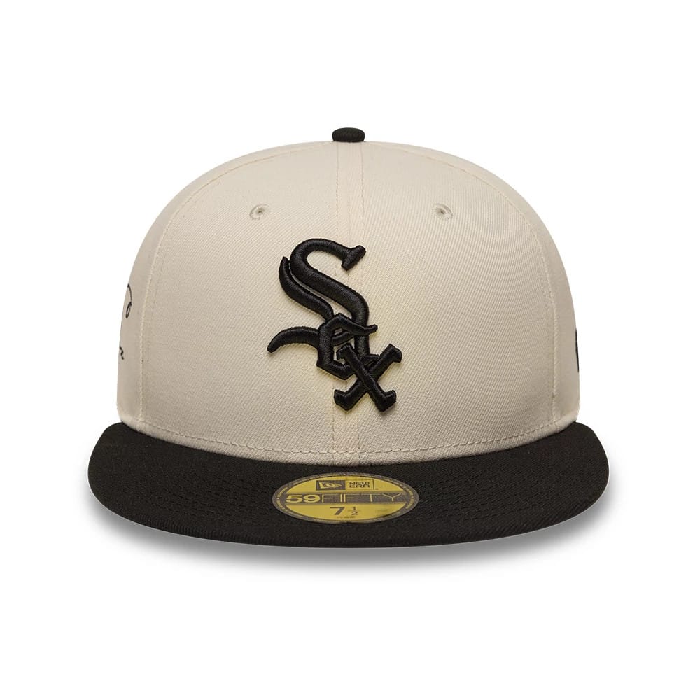Pictured is this MLB Side Script Chicago White Sox 59FIFTY Fitted cap in Cream. 2