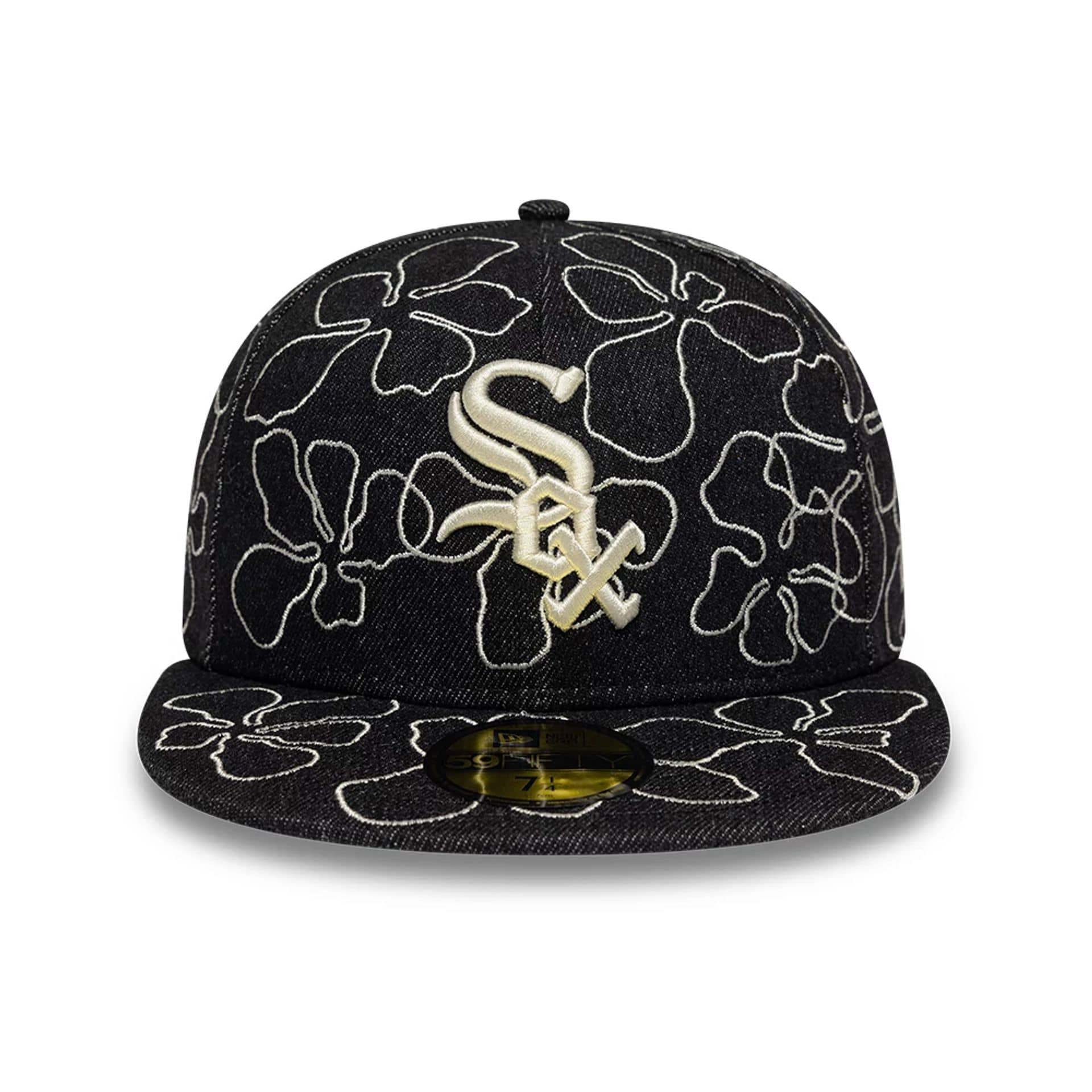 Pictured is this MLB Floral Denim Chicago White Sox 59FIFTY Fitted cap in black. 2