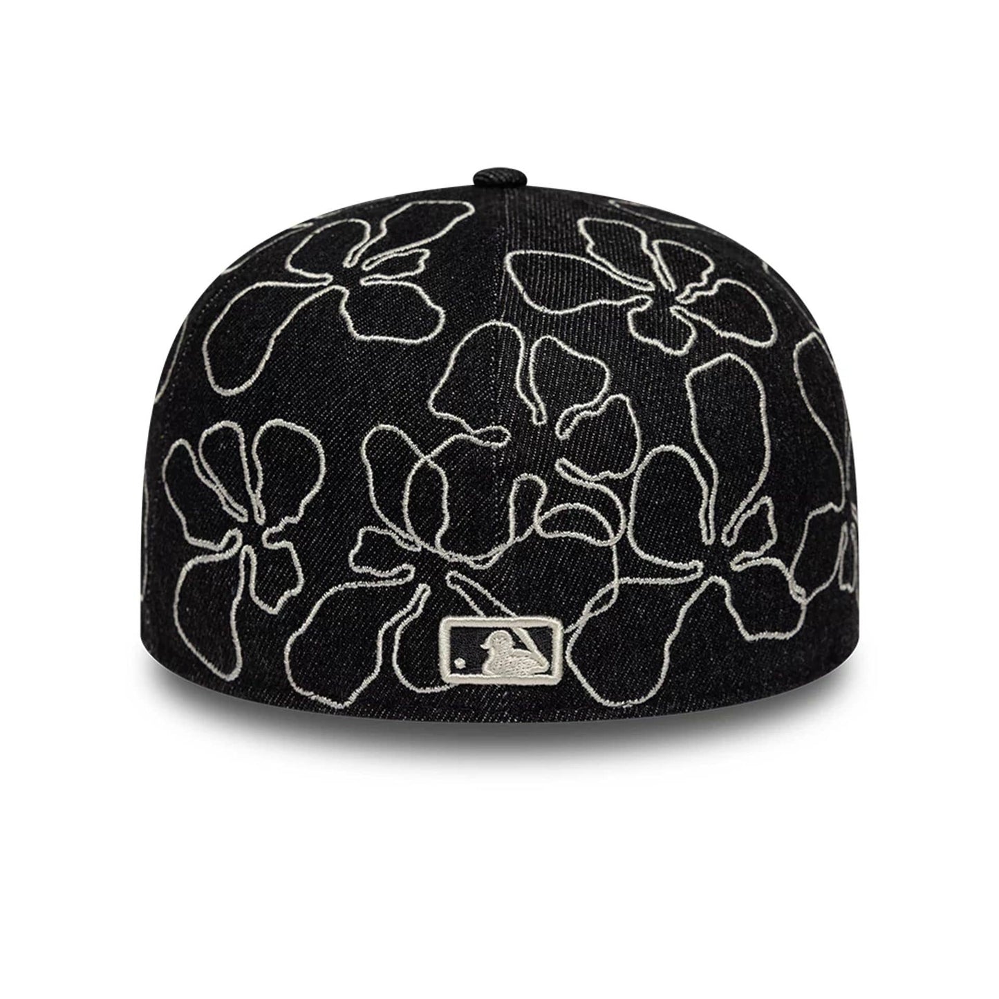 Pictured is this MLB Floral Denim Chicago White Sox 59FIFTY Fitted cap in black. 6